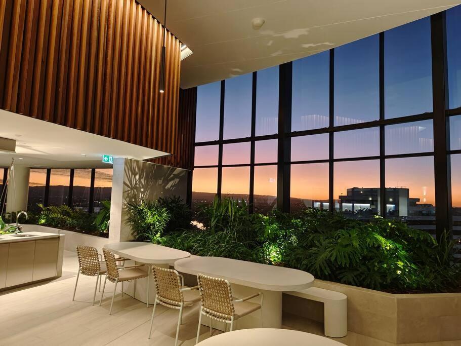 Casino Residences 1 & 2 Bedroom Apartments Гоулд Коуст Екстериор снимка