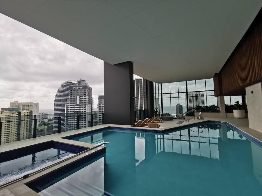 Casino Residences 1 & 2 Bedroom Apartments Гоулд Коуст Екстериор снимка